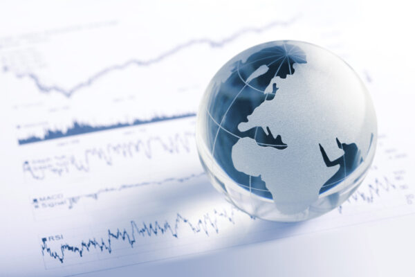 o-WORLD-ECONOMIC-OUTLOOK-facebook